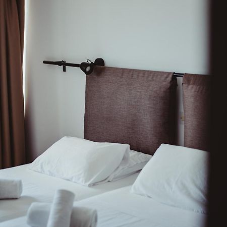 Ovis Hotel Apartments Αγία Νάπα Εξωτερικό φωτογραφία