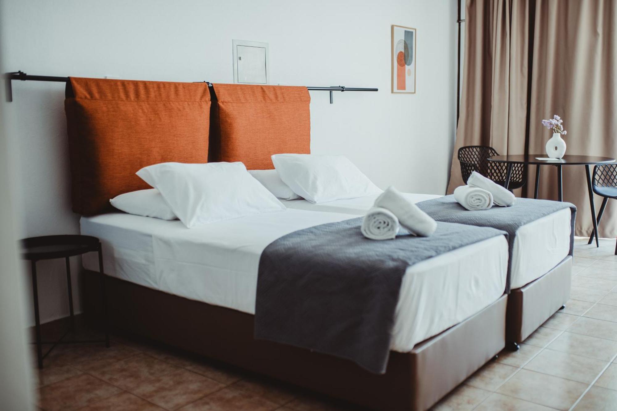 Ovis Hotel Apartments Αγία Νάπα Εξωτερικό φωτογραφία